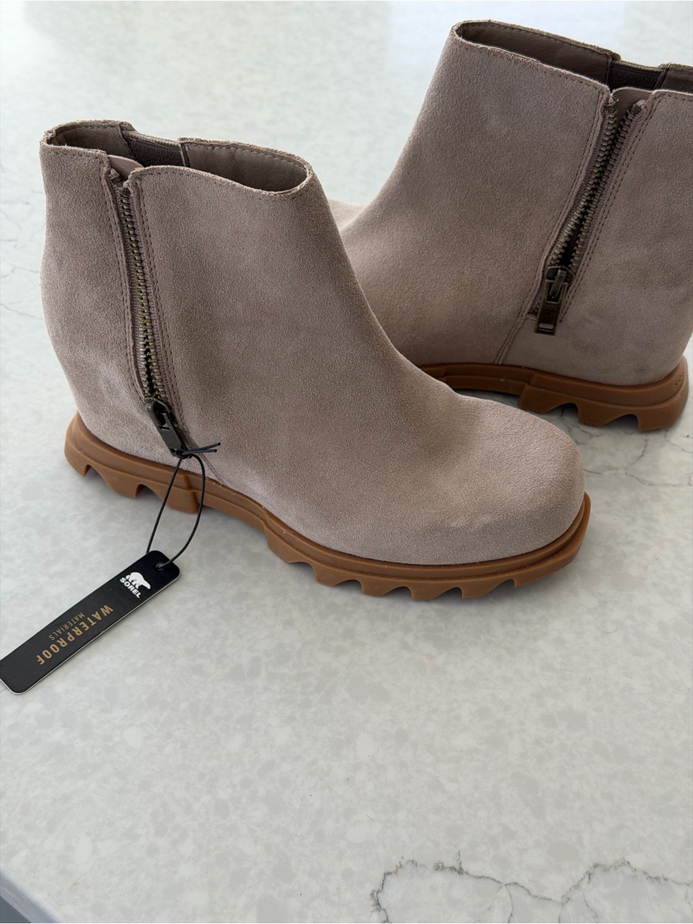 NWT Sorel Joan of Arctic Wedge III Zip Waterproof Boots Taupe Sz 7